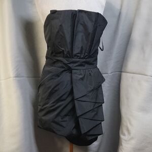 NWT Liquid Elegant Black Strapless Dress With Pleats 0